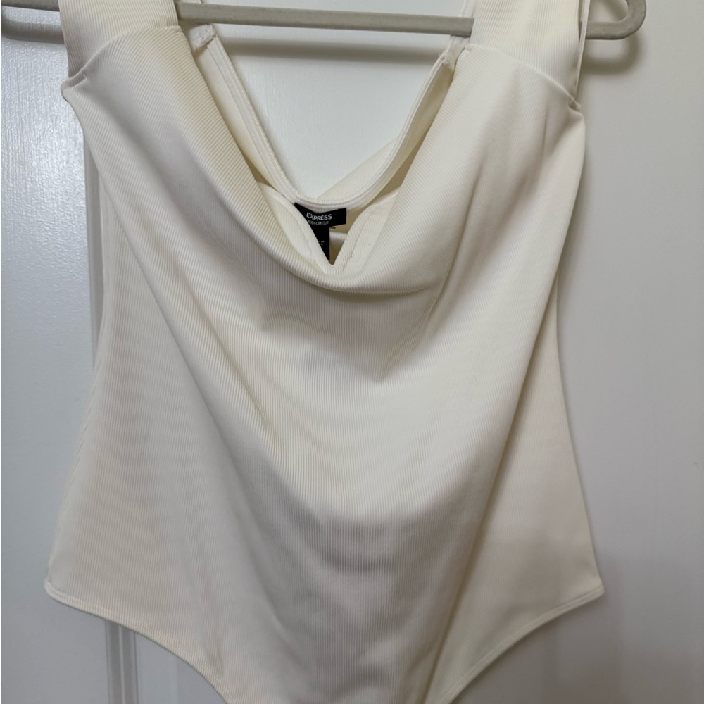Express Cream V Wire Body Contour Ribbed Bodysuit